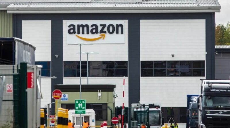 Los trabajadores de Amazon en Reino Unido anunciaron una huelga por primera vez
